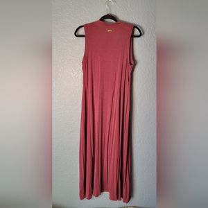 Super stretchy, comfortable below knee CALVIN KLEIN maroon dress,  sz 14.